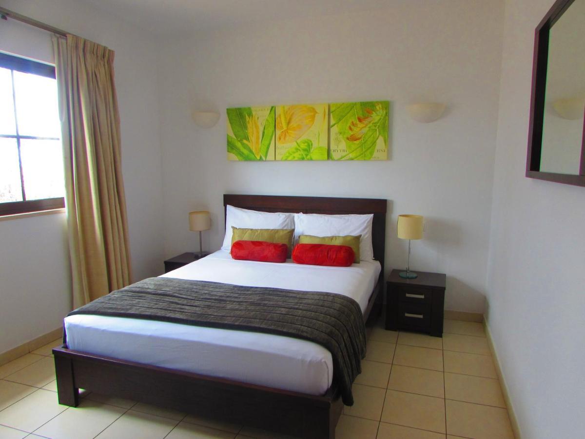 Tortuga Beach Village Private Apartments And Villas For Rent Санта Мария Екстериор снимка