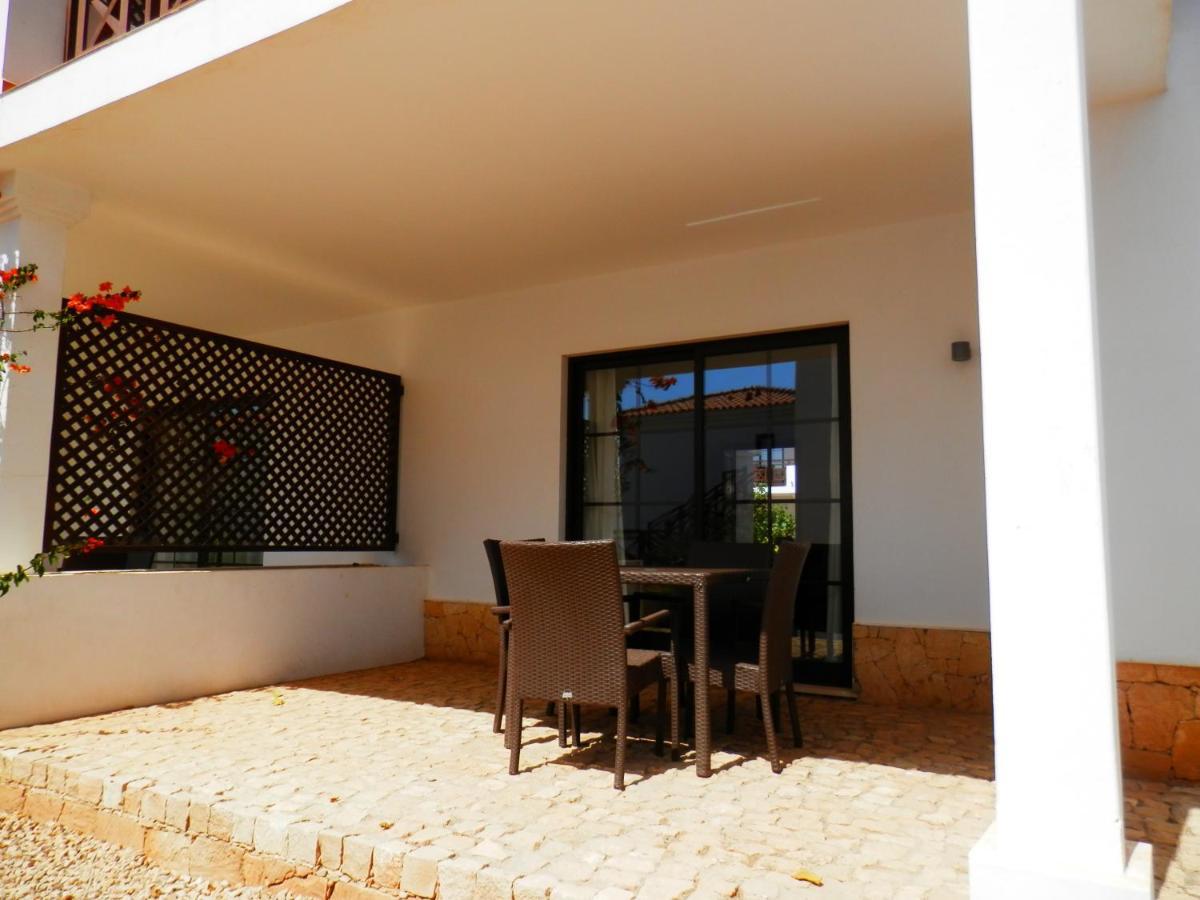 Tortuga Beach Village Private Apartments And Villas For Rent Санта Мария Екстериор снимка